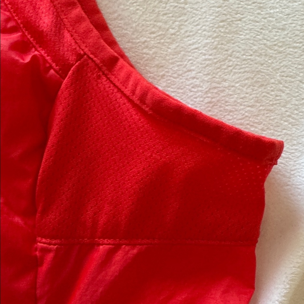 Nike Running Vest Women XL Red Polyfill Lightweight Jacket Full Zip 689256 - Picture 11 of 11